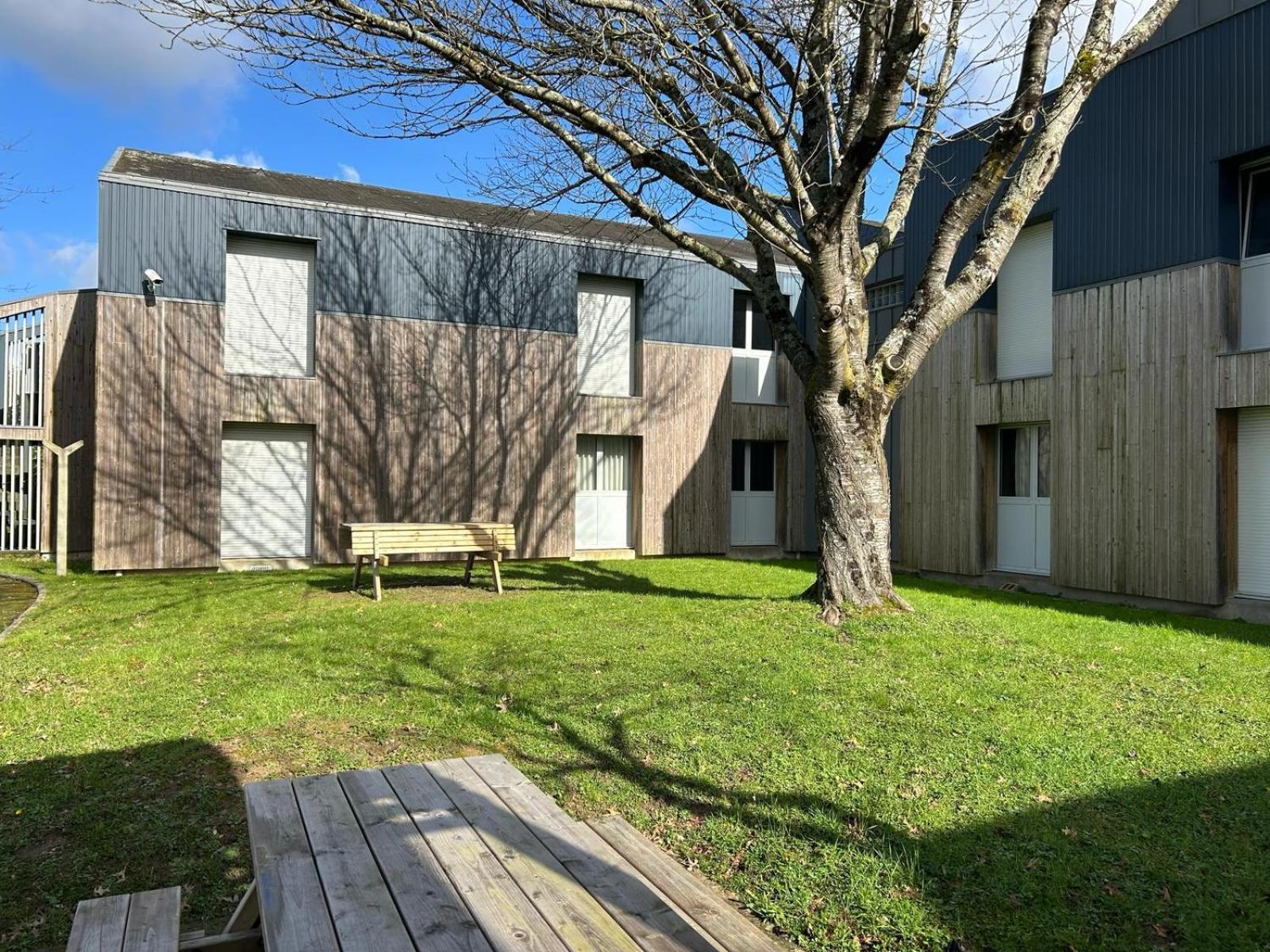 Centre International De Sejour Hostel Laval  Exterior photo